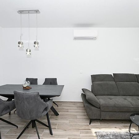 Luxury Apartment White Crystal Kaštela 外观 照片