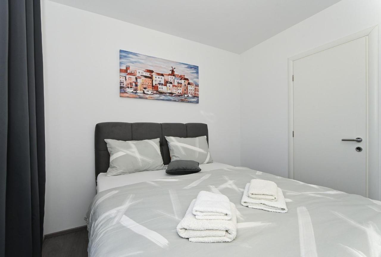 Luxury Apartment White Crystal Kaštela 外观 照片